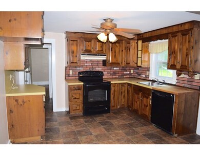 13 Crawford St, Northborough, MA 01532 - photo 2