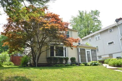 Darling Grandview Home