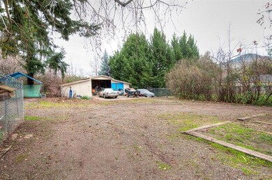 2995 E McAndrews Rd, Medford, OR 97504 - photo 5