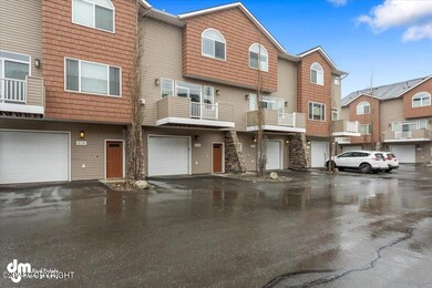03-Exterior_IMG_9321