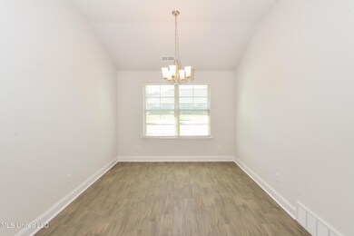 004-photo-dining-room-14861215