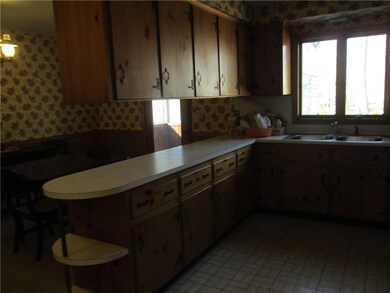 unlisted-address, Barrington, RI 02806 - photo 4