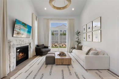 Country Pointe Preserve unit 12, Yaphank, NY 11980 - photo 4