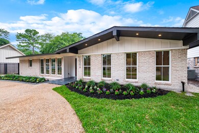 12306 Woodthorpe Ln, Houston, TX 77024 - photo 3