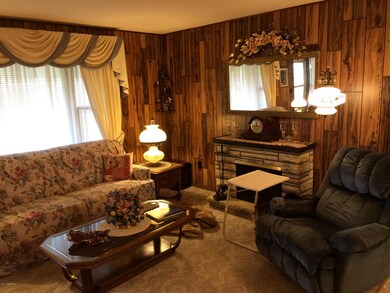 702 Woodland Living Room