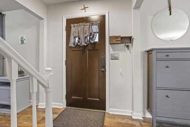 325 Rimbey Ave, Columbus, OH 43230 - photo 7