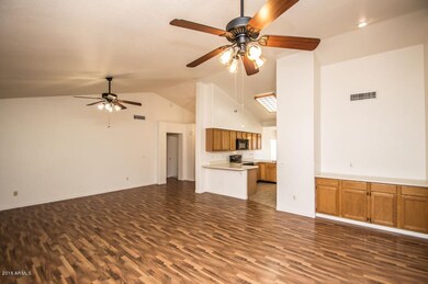 400 N Leoma Ln AZ-7
