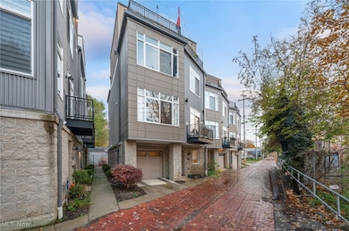 4191 Lorain Ct, Cleveland, OH 44113 - photo 3