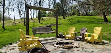 540 Ashwood Dr, Nazareth, PA 18064 - photo 5