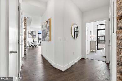 525 Water St SW unit 301, Washington, DC 20024 - photo 5