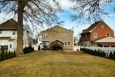 717 Summit St, Linden, NJ 07036 - photo 3