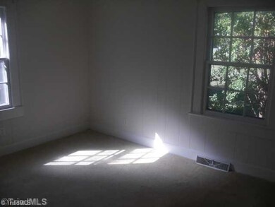 338 Rich Ave, Asheboro, NC 27203 - photo 4