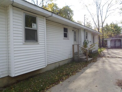 908 Ferry St, Niles, MI 49120 - photo 6