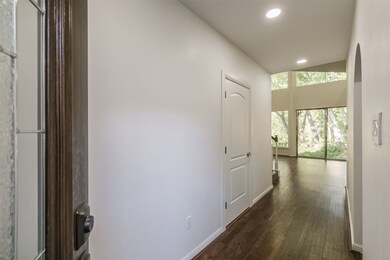 86 Legend Ln, Houston, TX 77024 - photo 7