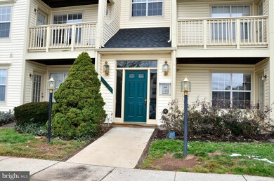 11006 Koman Cir unit 102, Manassas, VA 20109 - photo 2