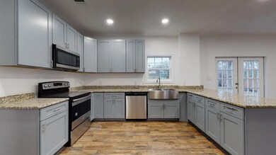 306 S Texas St, Celina, TX 75009 - photo 2