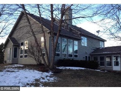 6255 Wessel Ct, Eden Prairie, MN 55346 - photo 2