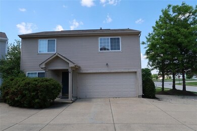 733 Cembra Dr, Greenwood, IN 46143 - photo 2