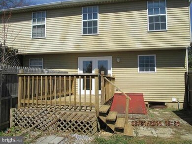 1484 Key Pkwy, Frederick, MD 21702 - photo 2