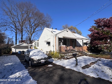 1101 Sawyer Rd, Toledo, OH 43615 - photo 4