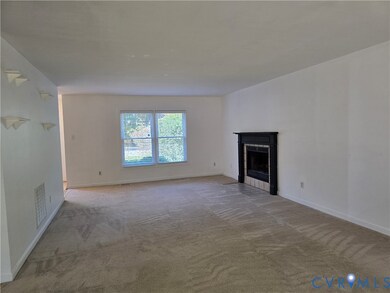 5716 Saddle Hill Dr, Midlothian, VA 23112 - photo 4