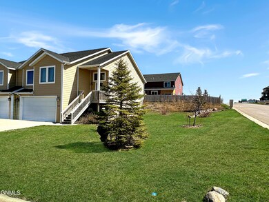 5804 Anna Ave, Williston, ND 58801 - photo 2