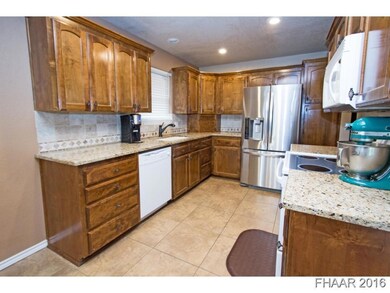 2815 Veterans Ave, Copperas Cove, TX 76522 - photo 7