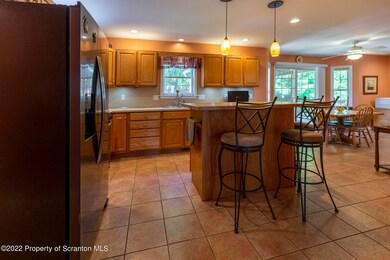 109 Little Spike Way, Scranton, PA 18504 - photo 3