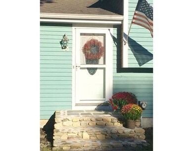 14 Thatcher St, Carver, MA 02330 - photo 2