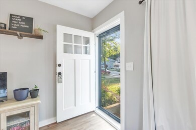 06-853-Diamond-Ave-NE-WindowStill-Real-E