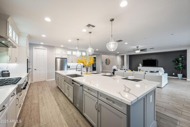 10353 E Trillium Ave, Mesa, AZ 85212 - photo 5