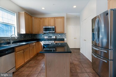 8004 Overfield Ct, Bowie, MD 20715 - photo 6