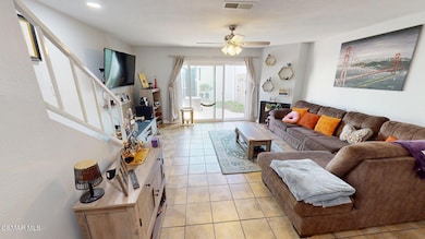 3075 Kelp Ln, Oxnard, CA 93035 - photo 2