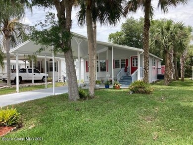 293 Plantation Dr, Titusville, FL 32780 - photo 2