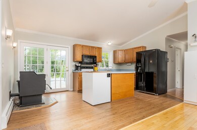 152 Chandler Rd New Gloucester-large-006