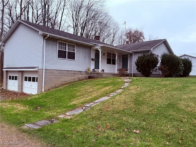 7620 Thompson Sharpsville Rd NE, Burghill, OH 44404 - photo 3