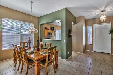 2244-W-Olive-Way