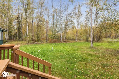 7067 S Gilleys Cir Wasilla AK-large-027-
