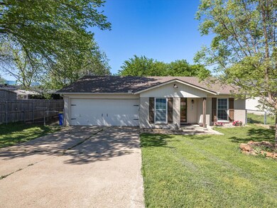 8312 Downe Dr, Fort Worth, TX 76108 - photo 4