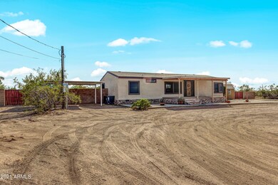 725 W Lost Dutchman-4