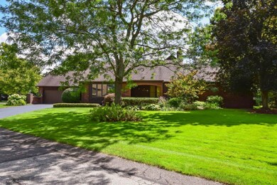 6082 N Gatehouse Spring 1