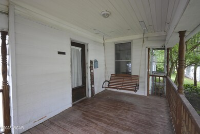 222 W Highland Ave, Ada, OH 45810 - photo 3