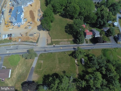 164 Byers Rd, Chester Springs, PA 19425 - photo 2