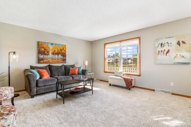 3469 Barkton Ct, Holland, MI 49424 - photo 6