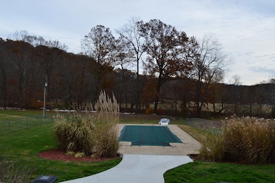 740 Kendall Rd, Minford, OH 45653 - photo 5