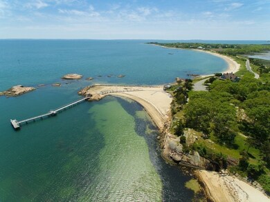 4 & 5 Penikese Ln, Dartmouth, MA 02748 - photo 2