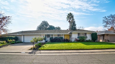 6956 Los Cerros Dr, Sacramento, CA 95831 - photo 4