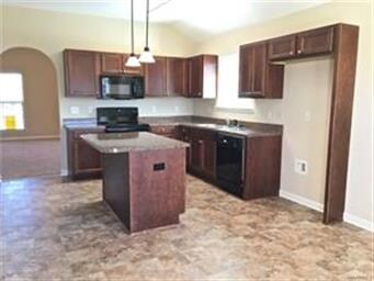 1835 Cotton Blossom Way, Prattville, AL 36067 - photo 4