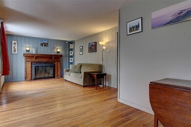 4 Pawtuxet Ave, Warwick, RI 02888 - photo 5