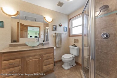 FullBath-Laundry-Hom